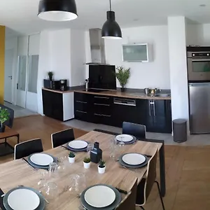 les-appartements-de-vallier.hotels-rhonealpes.com/